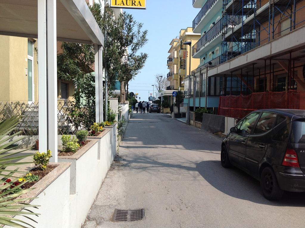 Hotel Laura Rimini Dış mekan fotoğraf