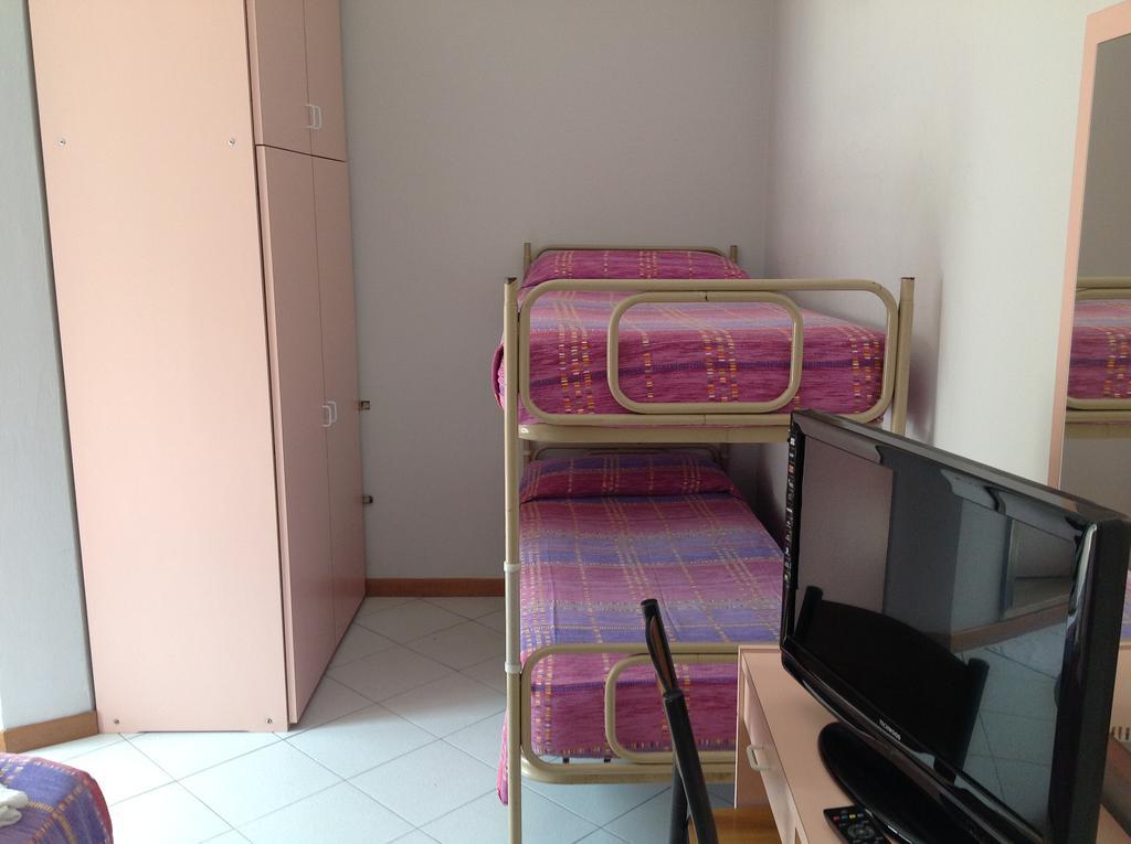 Hotel Laura Rimini Dış mekan fotoğraf