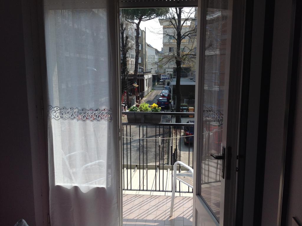 Hotel Laura Rimini Dış mekan fotoğraf