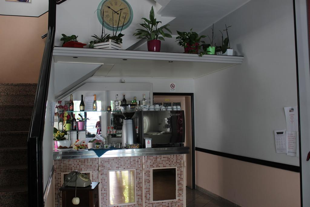 Hotel Laura Rimini Dış mekan fotoğraf